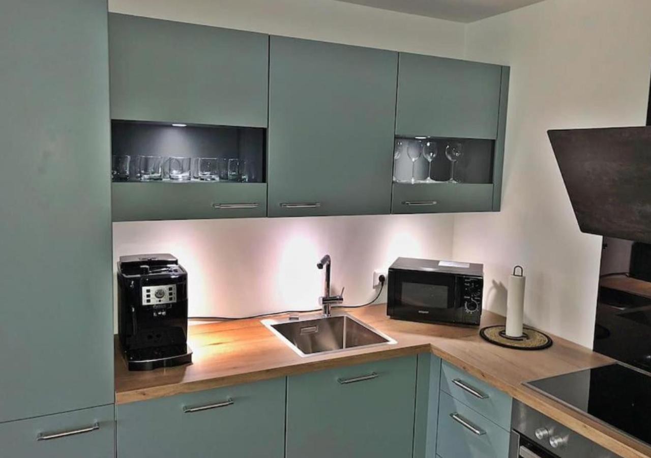 Geschmackvoller Neubau In Zirndorf. Apartment Bagian luar foto